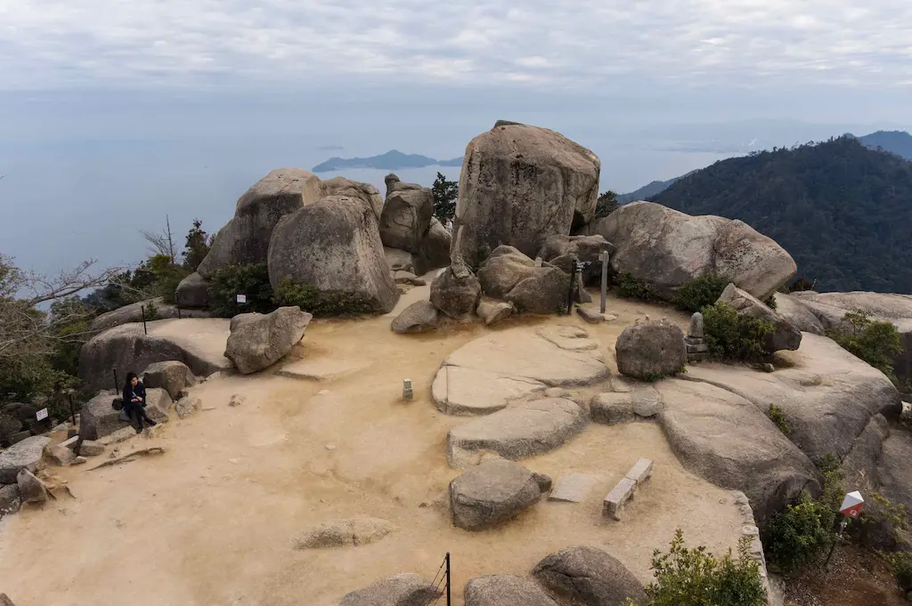 Day 4: Mt Misen